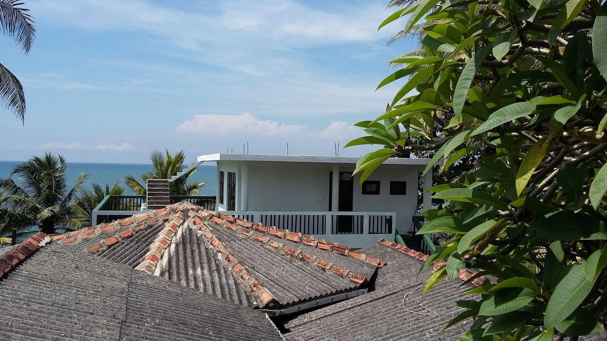 Panorama Beach Hotel Beruwala Exterior photo